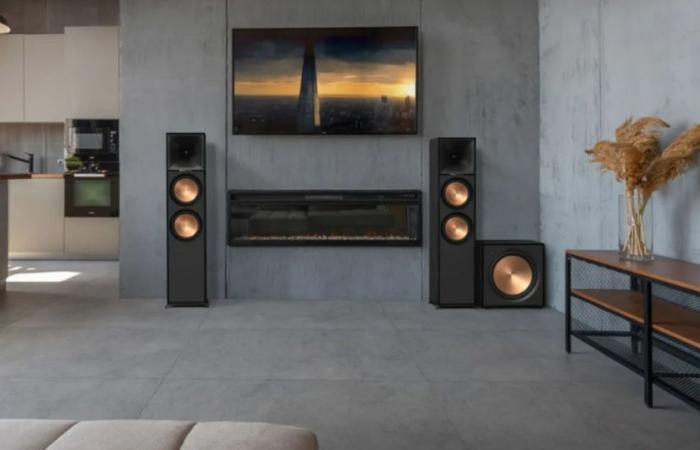 These Klipsch floor-standing speakers have seen their price drop to the lowest with this huge promotion!