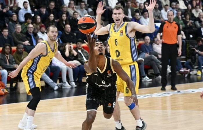 Asvel snatches victory against Berlin