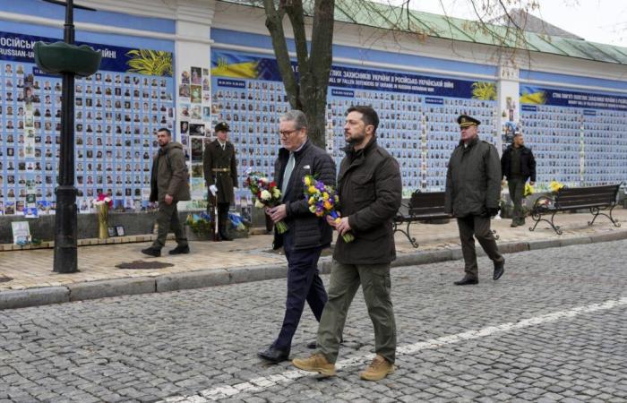 Sirens and explosions in kyiv, during a visit by the British Prime Minister…