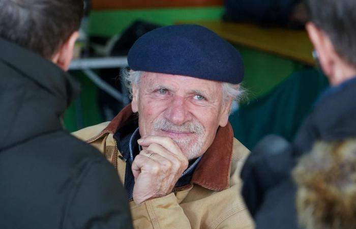 photographer Yann Arthus-Bertrand with family(s) in Aldudes