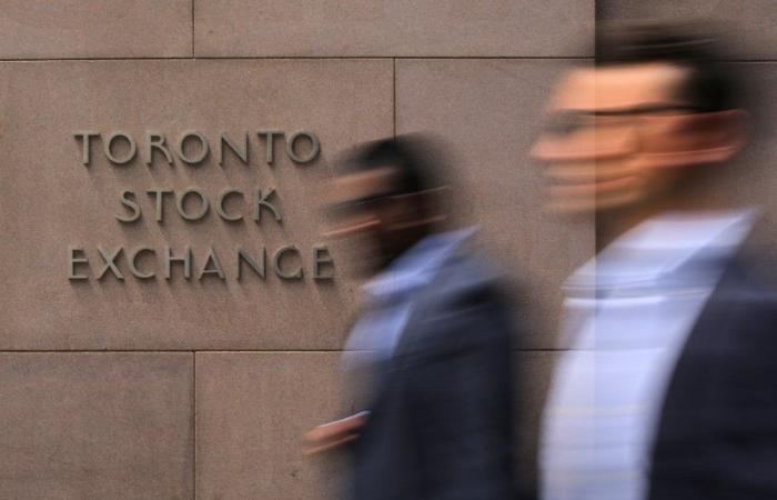 Rising gold prices send TSX futures higher