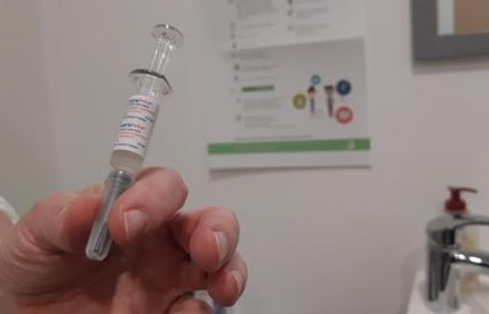 the MG France union calls for authorization for general practitioners to store vaccines