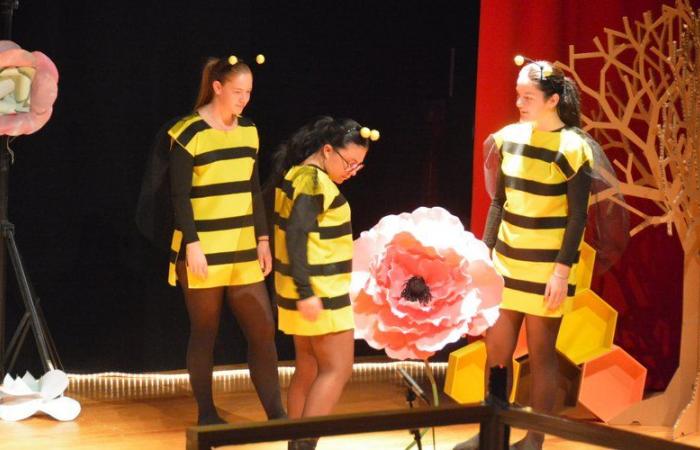 Sainte-Livrade-sur-Lot. A musical for the protection of bees