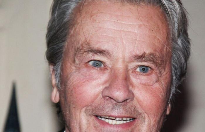 “We hung on a lot”: Alain Delon, his not always peaceful relationship with a great actress