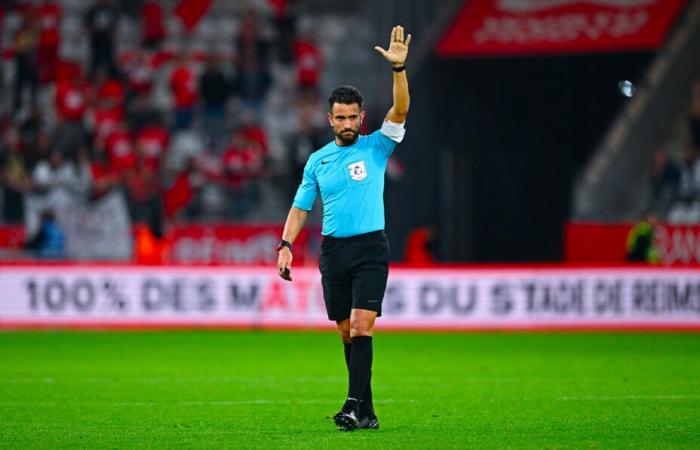 The referee for J18 | Reims stadium