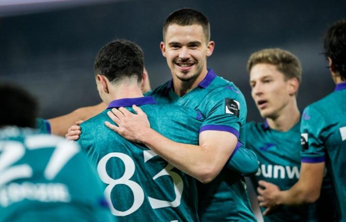 Three posts, but only one goal: Anderlecht takes only a slight advantage over Antwerp in the Croky Cup semi-final first leg