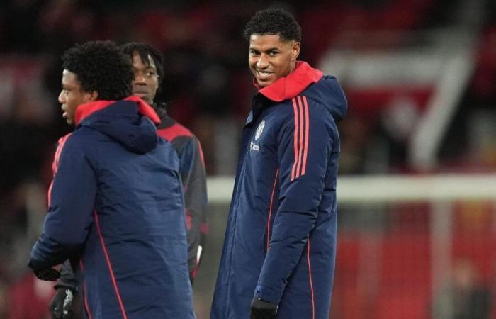 Napoli enter the scene for Marcus Rashford