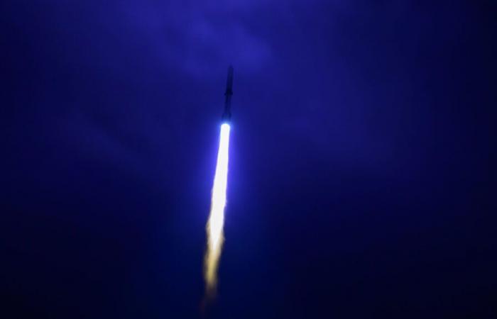 Jeff Bezos’ “New Glenn” rocket has finally taken off: Here’s why space fascinates so much, from Musk to Branson, at the heart of a real star wars