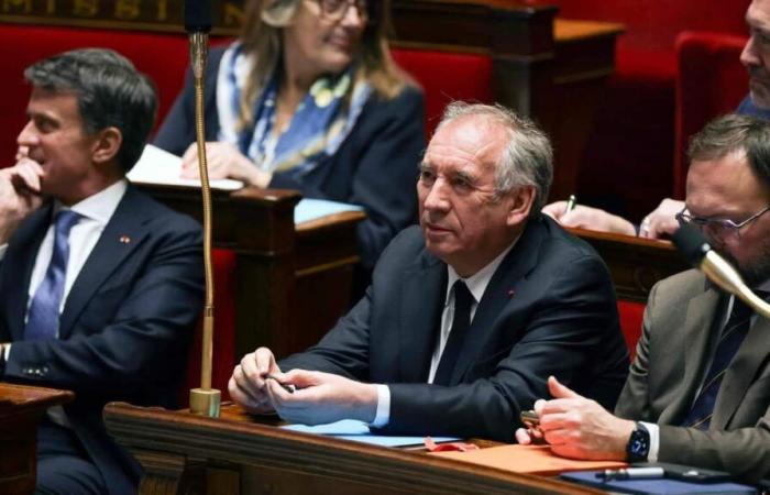 The radical left fails to pass a motion of censure against the French government