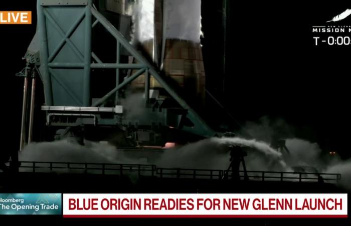 Blue Origin’s New Glenn rocket takes off