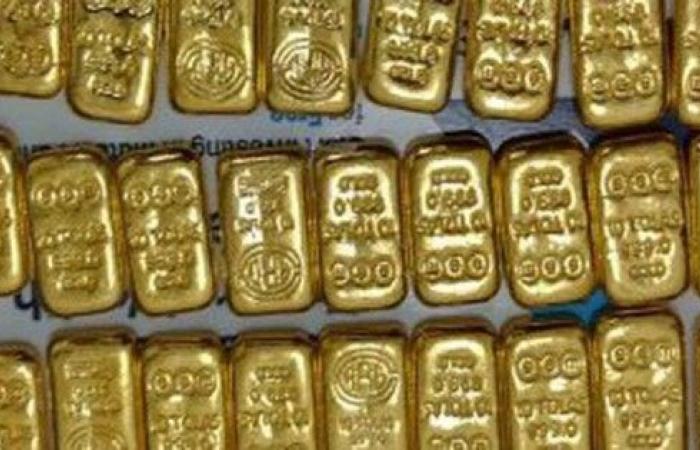 Nearly a kilo of gold discovered in a flight attendant’s rectum