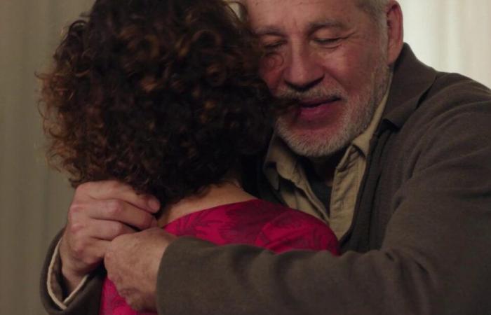 PBLVEPB – [SPOILER] – Passionate reunion between Mirta and Robert