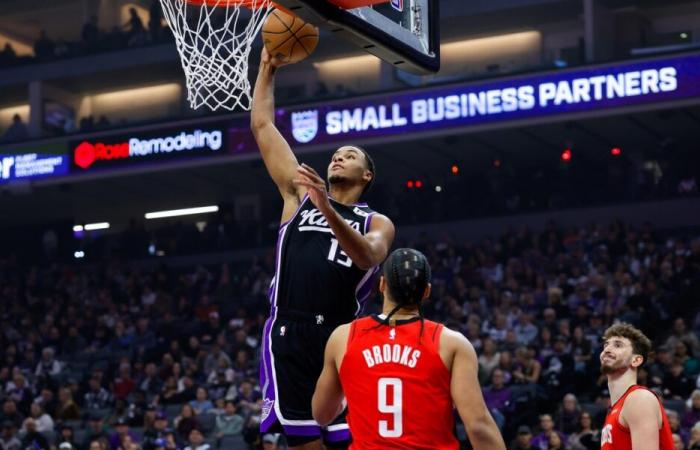 Keegan Murray Achieves Double-Double in Kings’ Win Over Rockets (1/16/25)