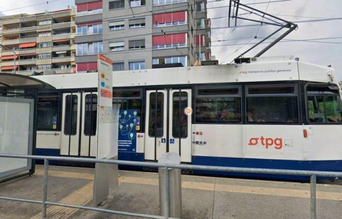 A minor hit by a tram in Thônex