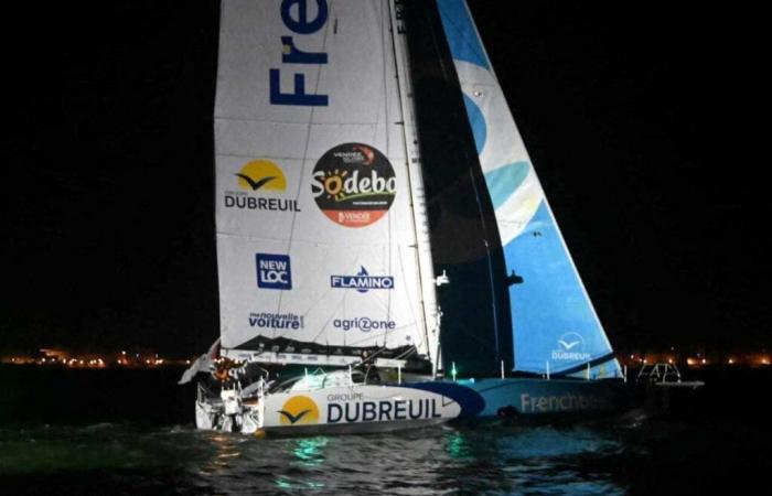 Third, Sébastien Simon becomes the first Sablais to get on the Vendée Globe podium!