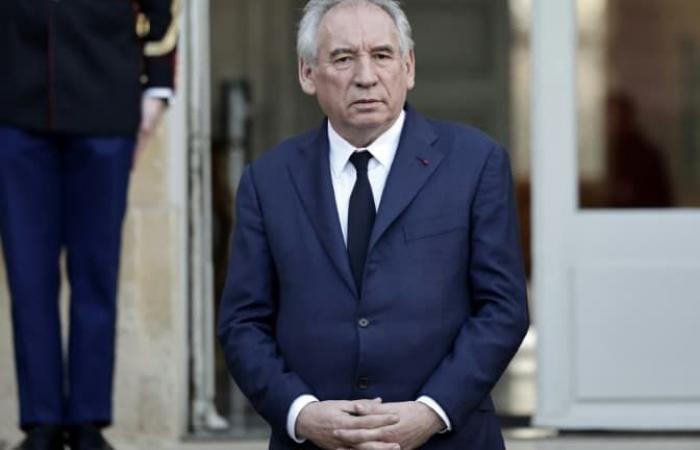 François Bayrou launches consultation with social partners