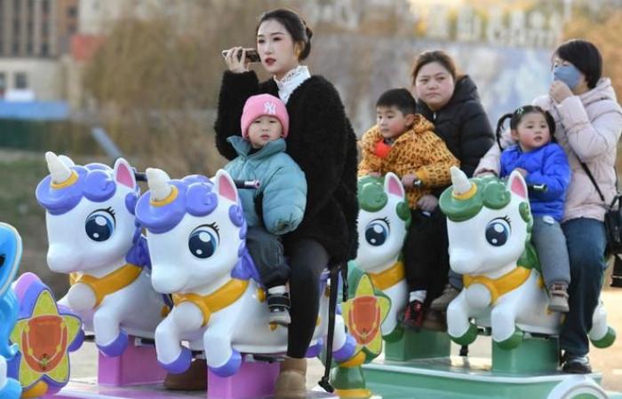 In China, population decline for the third consecutive year