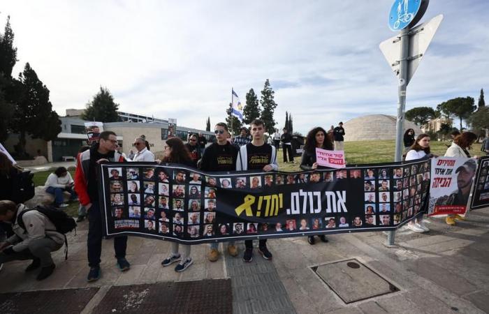 (Multimedia) Release of Israeli hostages expected to begin Sunday: PM’s office – Xinhua