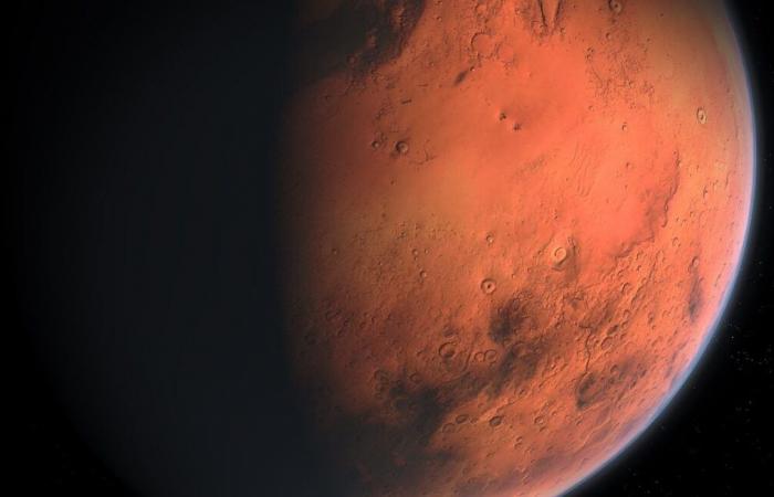 If the sky is clear, don't miss the opportunity to contemplate Mars this Thursday evening