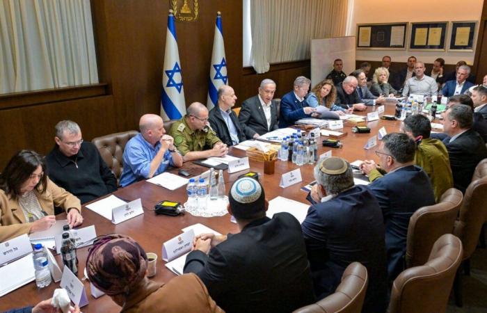 Israeli security cabinet approves truce deal with Hamas in Gaza Strip