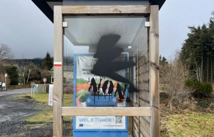 Haute-Loire. In Araules, tags on signs and bus shelters in the Region