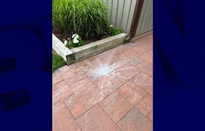 a Canadian couple films the fall of a meteorite in their garden