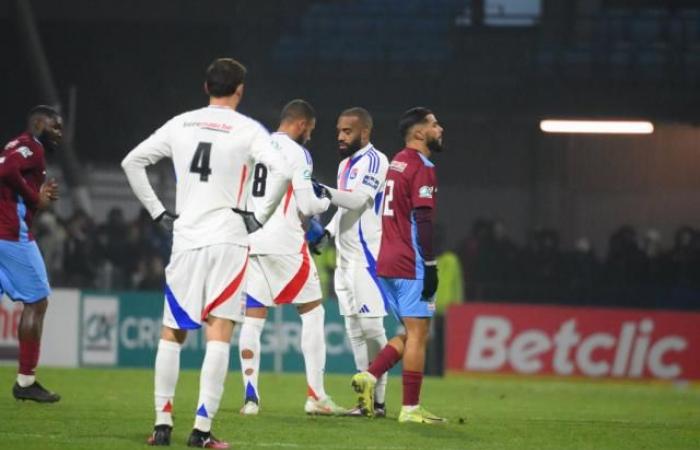 Lyonnais Alexandre Lacazette withdraws from Toulouse reception