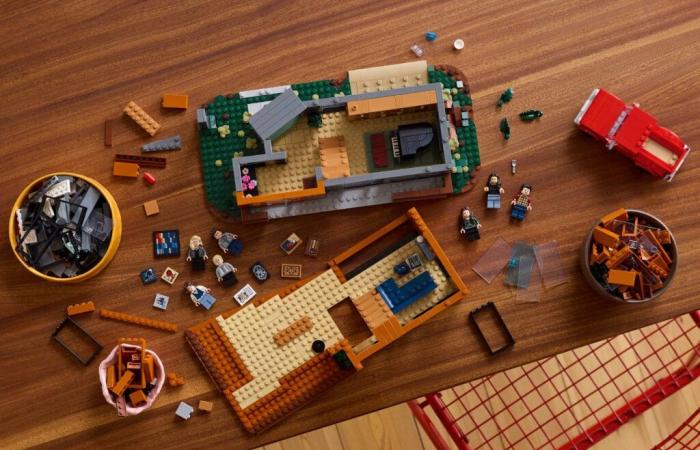 Twilight House of Cullen comes as a surprise in a new LEGO set!