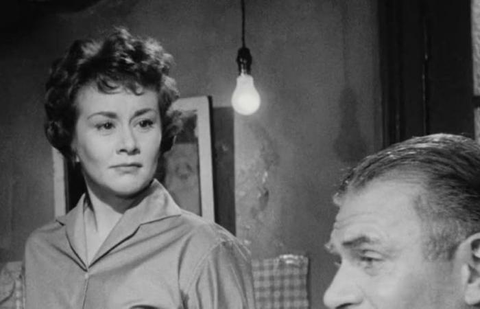 Cinema: Joan Plowright, widow of Laurence Olivier, is dead