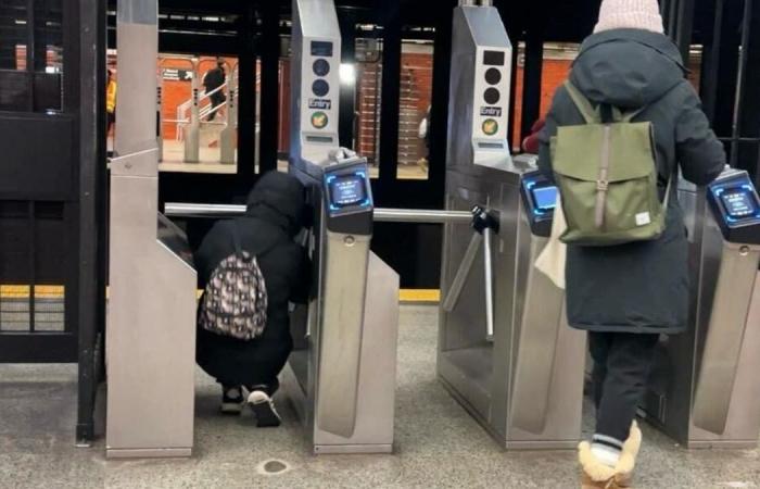 Turnstile ‘spikes’ installed in NYC’s crime-ridden subways as Hochul beefs up police presence