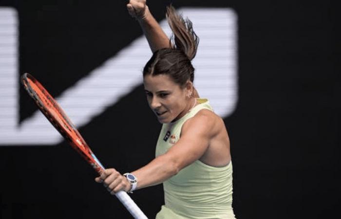 Emma Navarro battles through three-set thriller to defeat Ons Jabeur at Australian Open