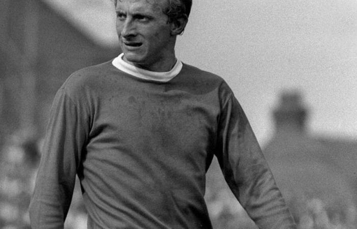 Football: Manchester United legend Denis Law dies