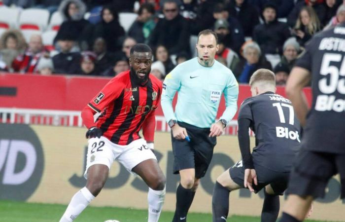 Ndombele replacing… The OGC Nice eleven for the clash against Lille