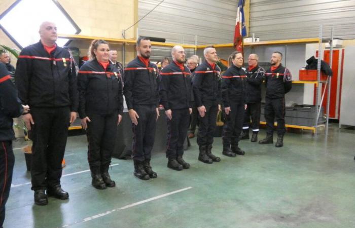 Medals, diplomas and letters of congratulations for these firefighters from Eure