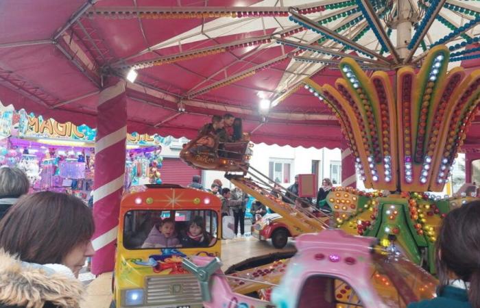 what new carousel will be installed in place of the historic Castelnaudary carousel?