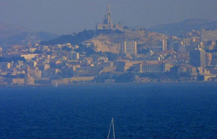 the pollution alert triggered, the metropolis of Marseille takes first measures