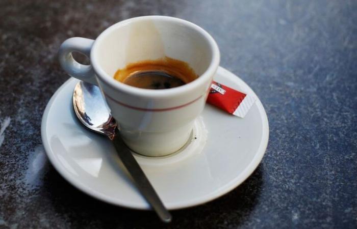 Coffee is good for your health… but before noon, why?