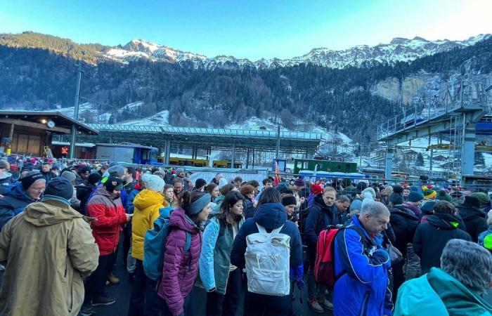 Arrival at Lauberhorn: Long waiting time due to wind