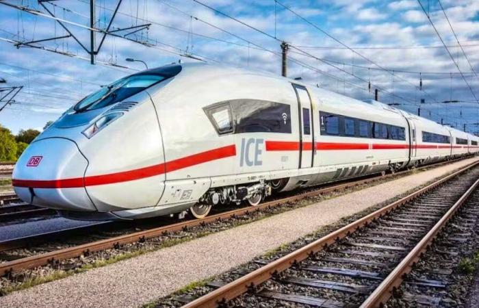 Germany: a Hungarian clings to a TGV for thirty kilometers