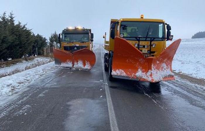 The services of the Ministry of Equipment in Ifrane hard at work clearing snow from the roads – mafrique