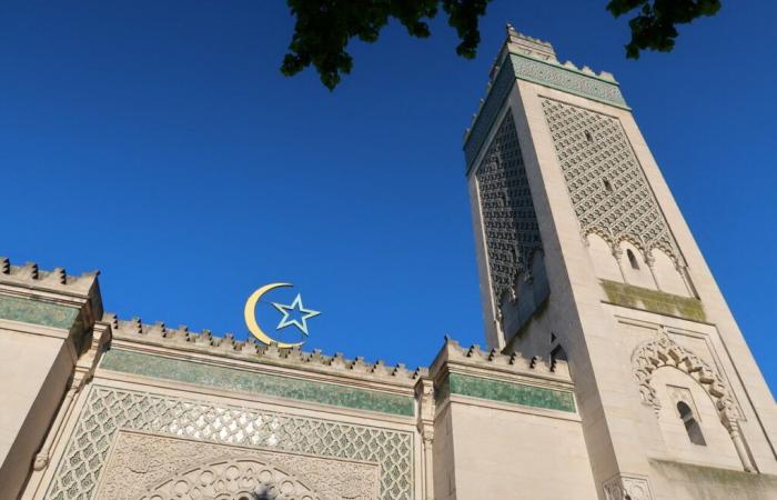 when will the Grand Mosque of Paris announce the start date of Ramadan 2025?