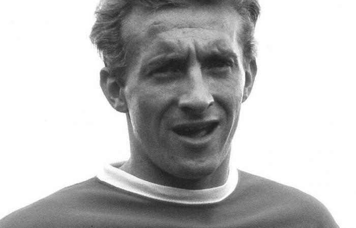 Black notebook: Denis Law, monument of Manchester United, has passed away