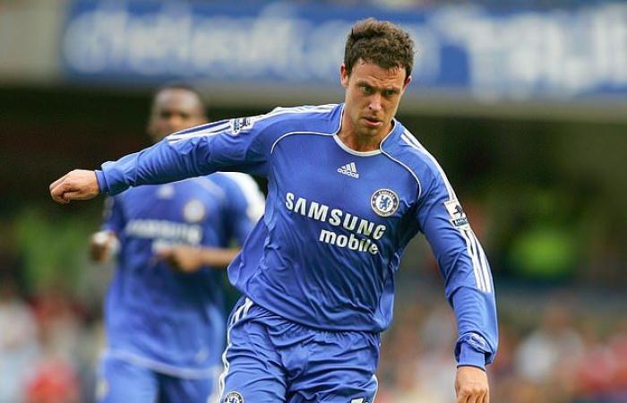 Wayne Bridge set to face KSI in blockbuster showdown between former Chelsea star and YouTube sensation