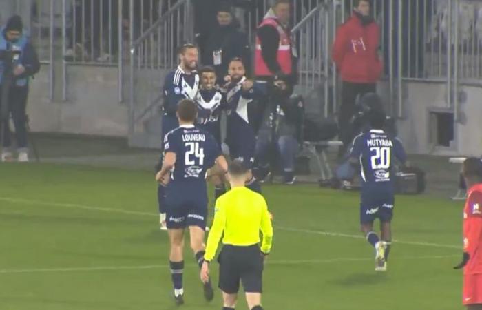 [J16] The video summary of the meeting between the Girondins de Bordeaux and Vendée Poiré Football