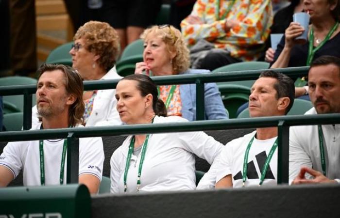 Tennis legend Pam Shriver had her trophies stolen after saving them from the flames after the Los Angeles fires