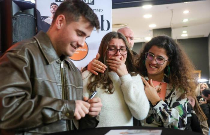 Relive in pictures Julien Lieb’s signing session at Auchan Pau – La République des Pyrénées