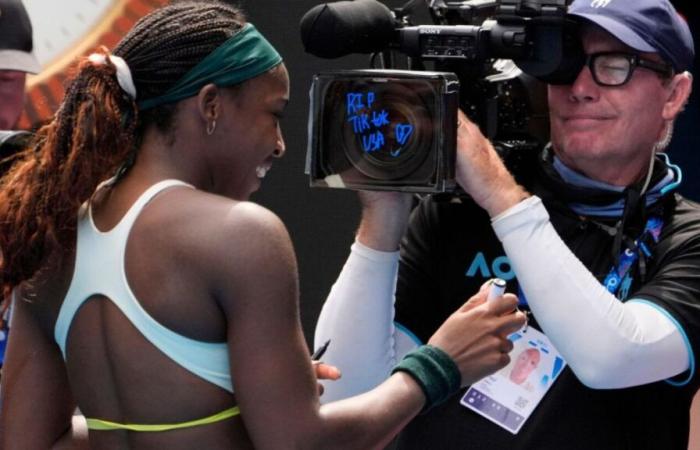 Coco Gauff beats Belinda Bencic to reach quarterfinals at Australian Open, writes ‘RIP TikTok USA’ on a TV camera