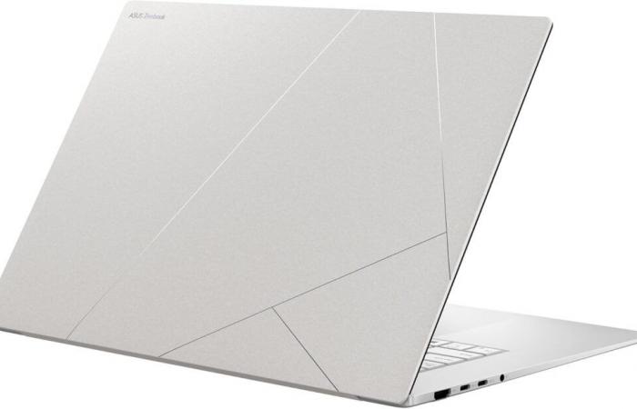 Sales €1499 Asus Zenbook UM5606WA-RK087W, thin and light 10-hour nomadic multimedia laptop PC White 16″ OLED 2.8K 120Hz AMD Ryzen AI RAM 24 GB Wi-Fi 7