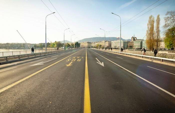 Geneva: A tram on the Mont-Blanc bridge: the idea is gaining ground