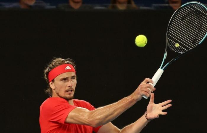 Australian Open > Humbert, still too close to the big names, falls to Zverev